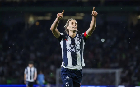 Rayados se acordó que existe y le puso una pela de 4-0 al Querétaro con Nico Sánchez de estreno